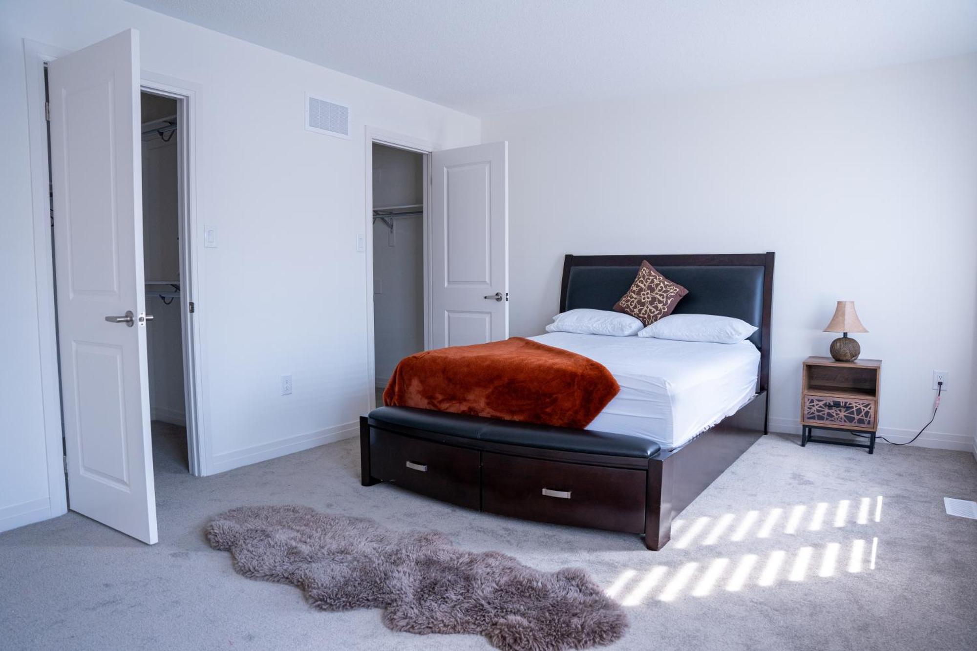 Modern 4Br House In Barrie! Vila Exterior foto